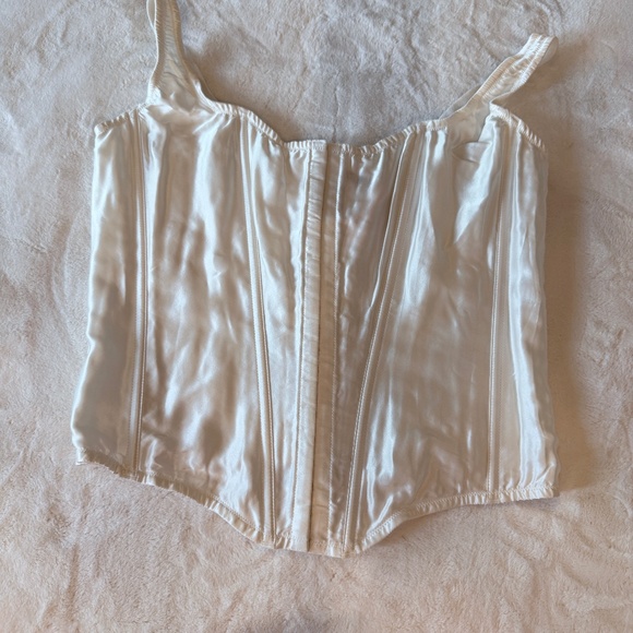 New! Victorias Secret Taylor swift white lace up corset top 45818 - Picture 6 of 11